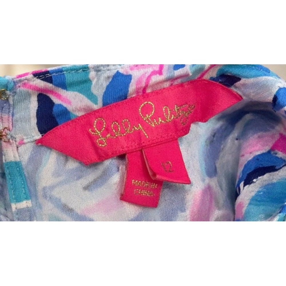 Adorable Lilly Pullitzer romper! Size L